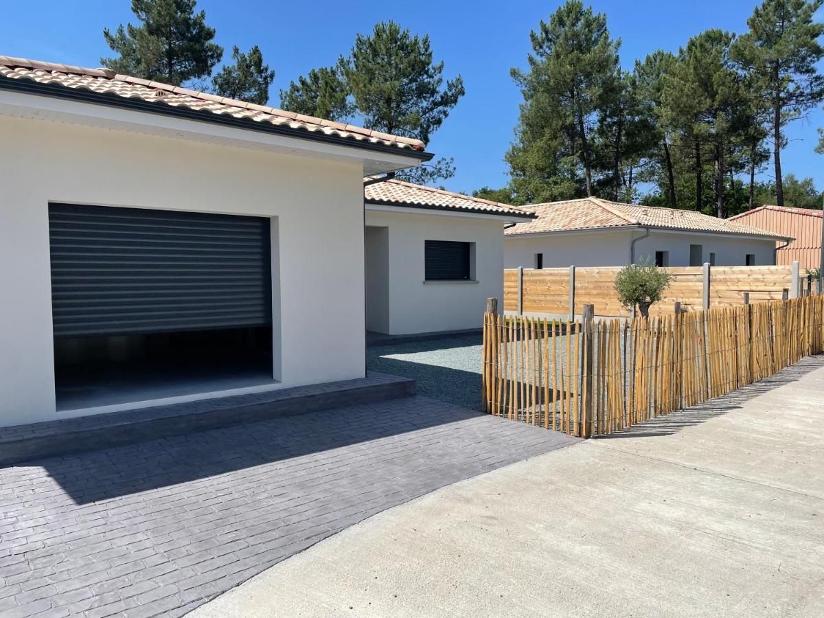 Maison Moderne Avec Piscine Chauffee ラカノー エクステリア 写真