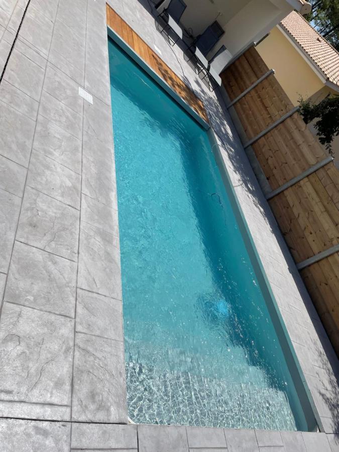 Maison Moderne Avec Piscine Chauffee ラカノー エクステリア 写真